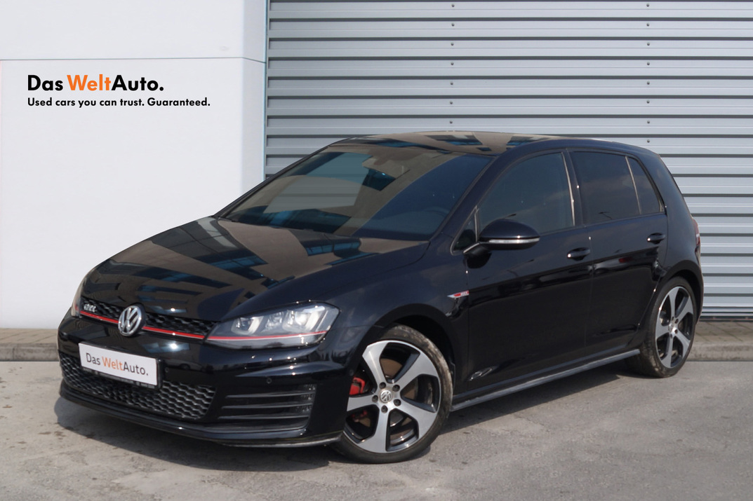 Golf GTI BlueMotion Technology 2.0 l TSI 6-speed dual-clutch transmission DSG
