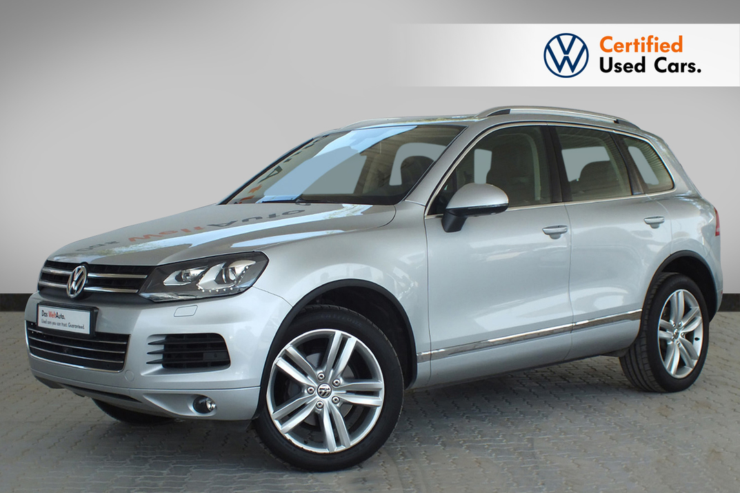 Volkswagen Touareg 3.6 SEL Leather Seats Panaroma Roof - 2016