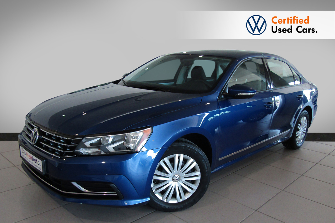 Volkswagen Passat 2.5 L TRENDLINE - 2017