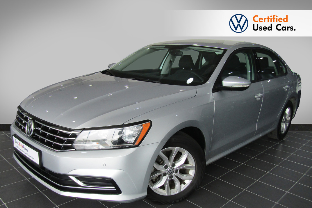 Volkswagen Passat Trendline - 2018