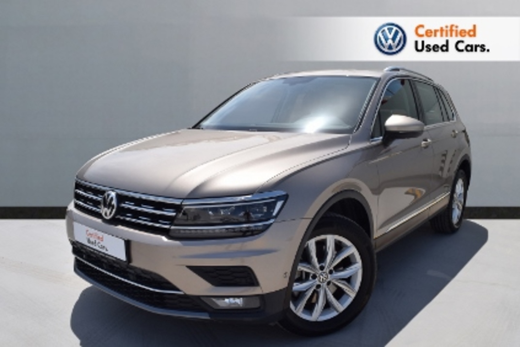 Volkswagen Tiguan SEL- 4MOTION 2.0 l TSI 132 kW (180 PS) - 2017