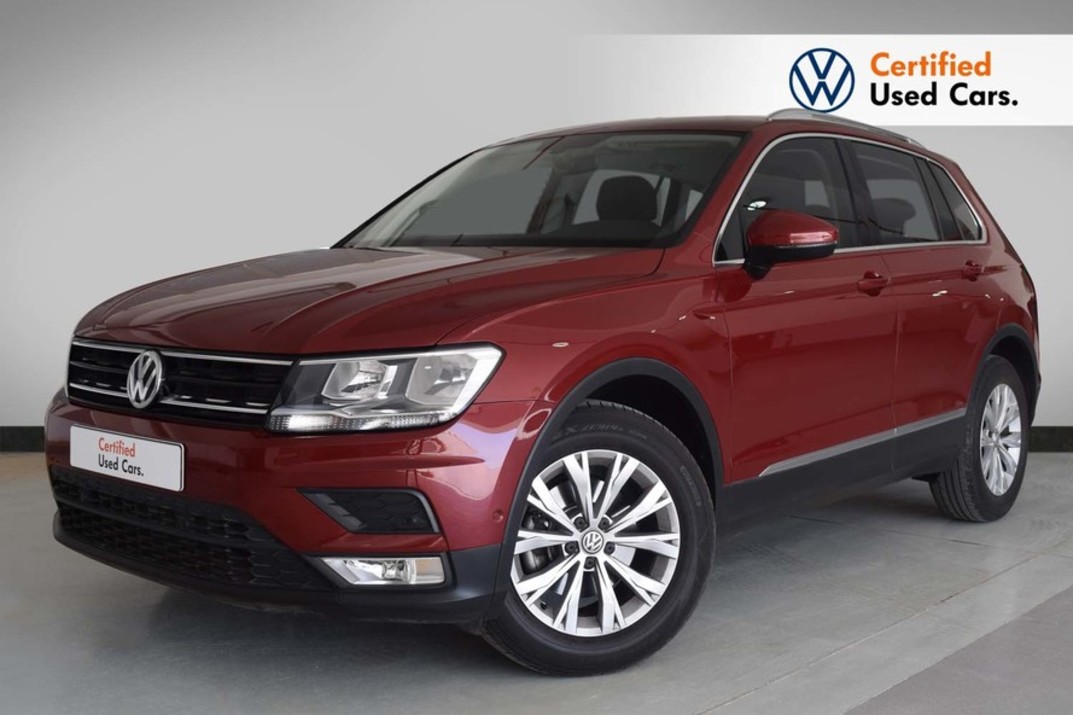 Volkswagen Tiguan SE 2.0 L Turbo 180HP-4 wheel drive - 2018